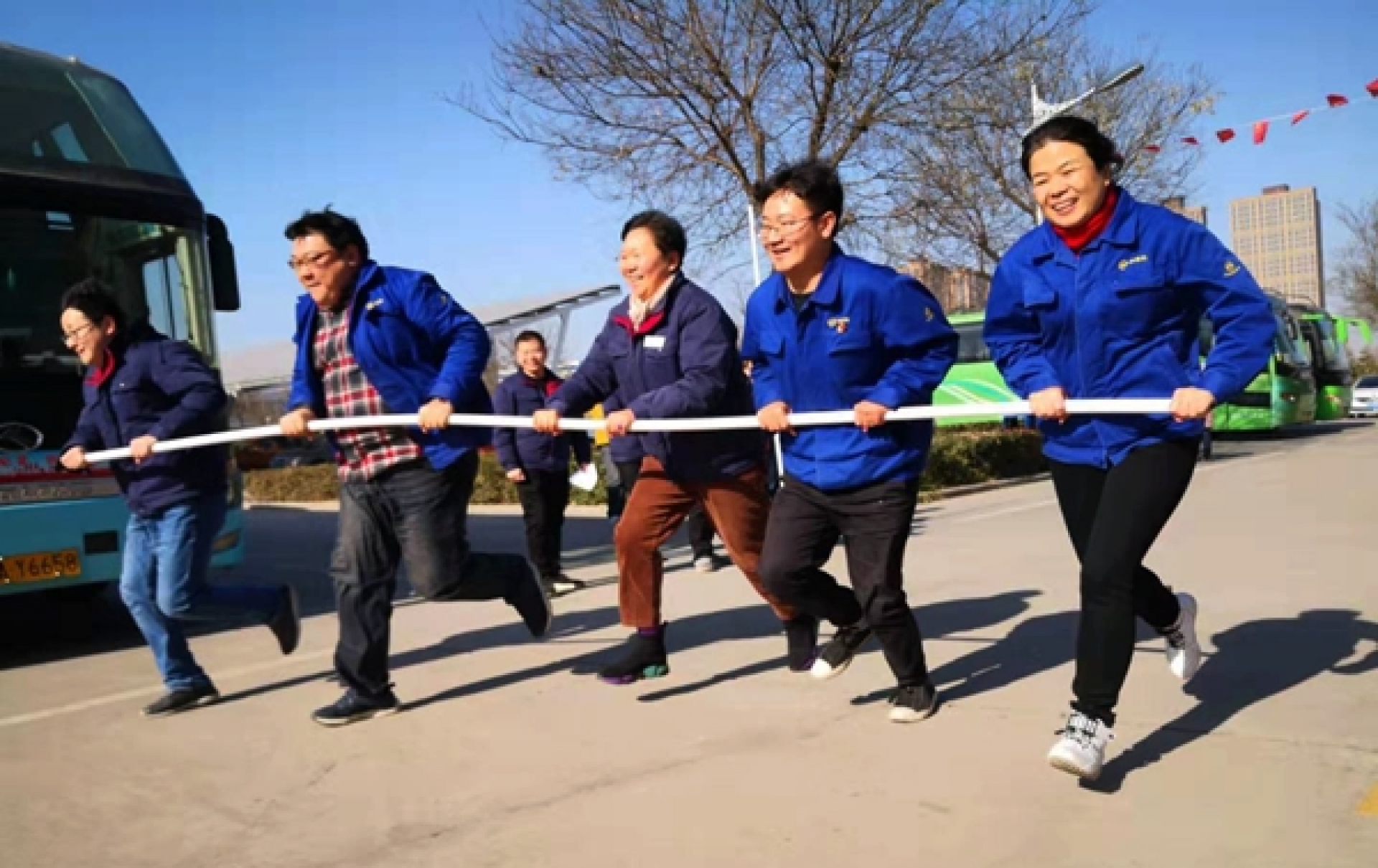 工藝研究所舉辦“慶元旦 迎新年”旋風(fēng)跑比賽